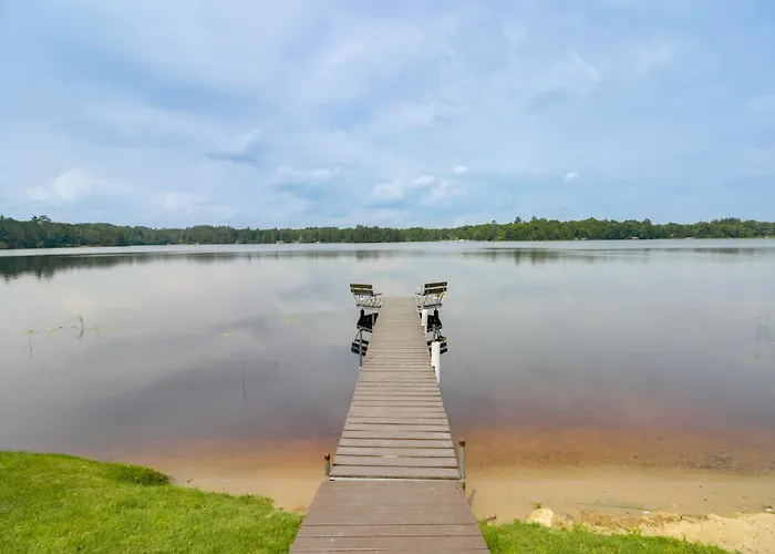 Boat Dock & Launch: Family Cabin On Prairie Lake!